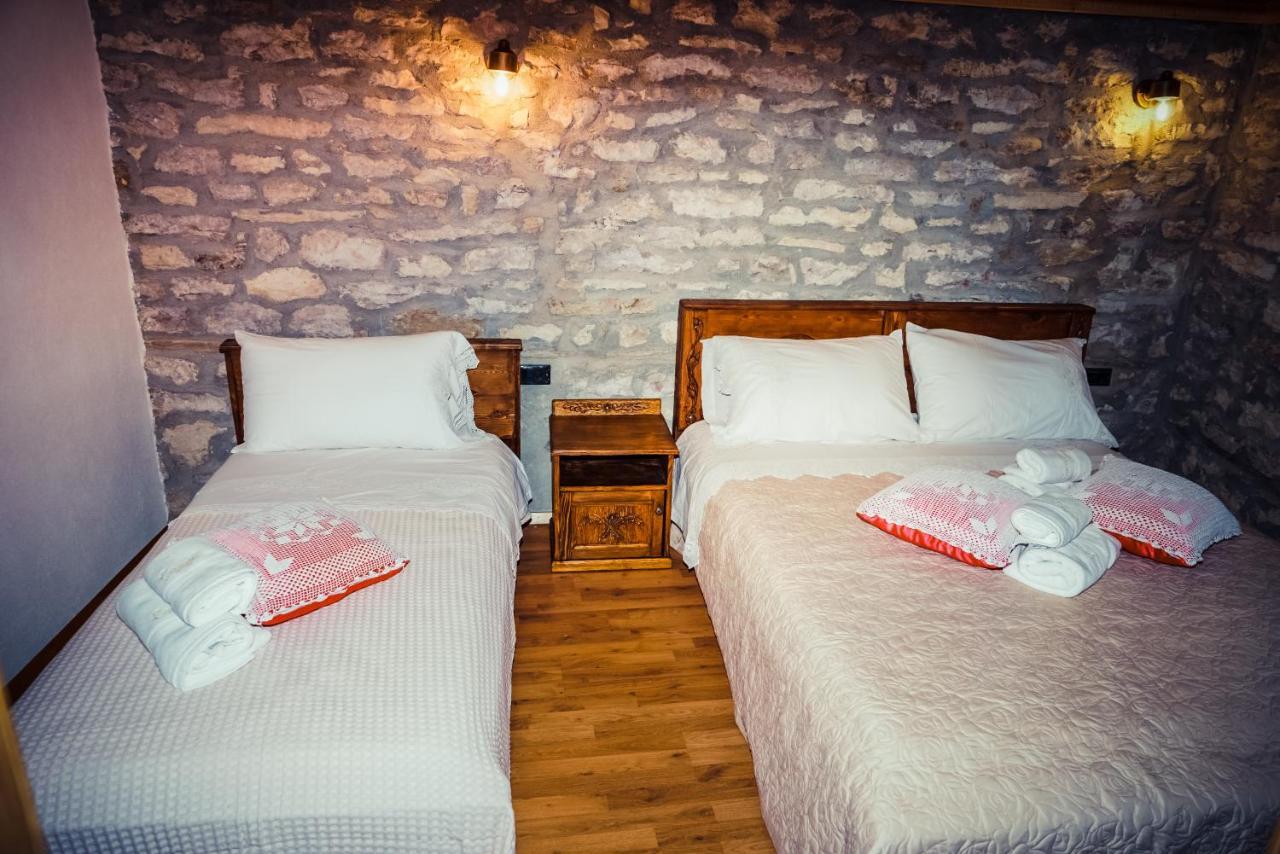 Medieval Rooms Gjirokastër Buitenkant foto